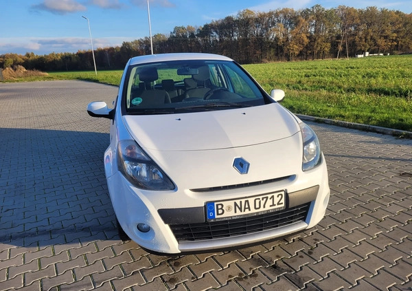 Renault Clio cena 16900 przebieg: 127000, rok produkcji 2011 z Kęty małe 67